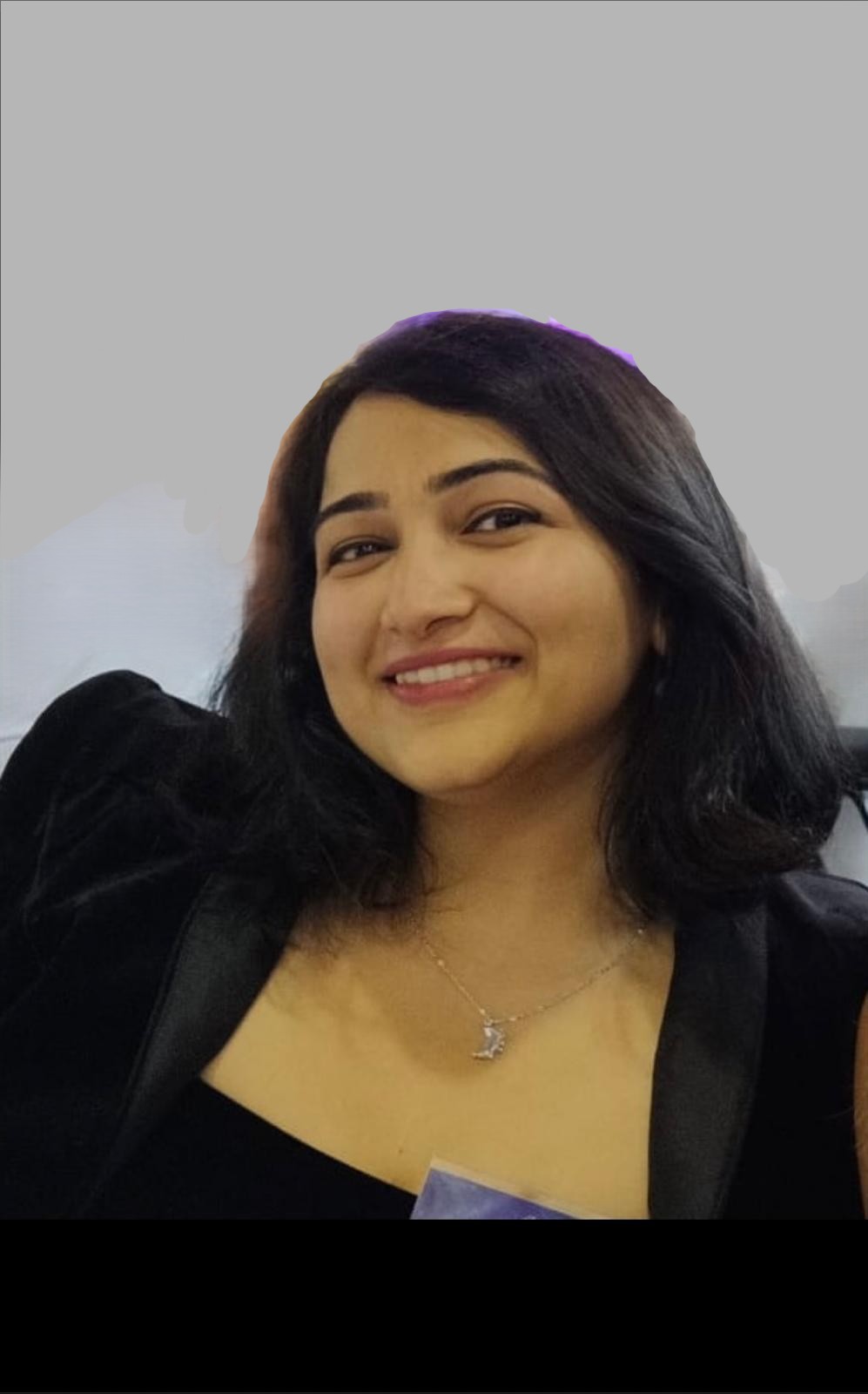 Naami Sharma - physics Teacher